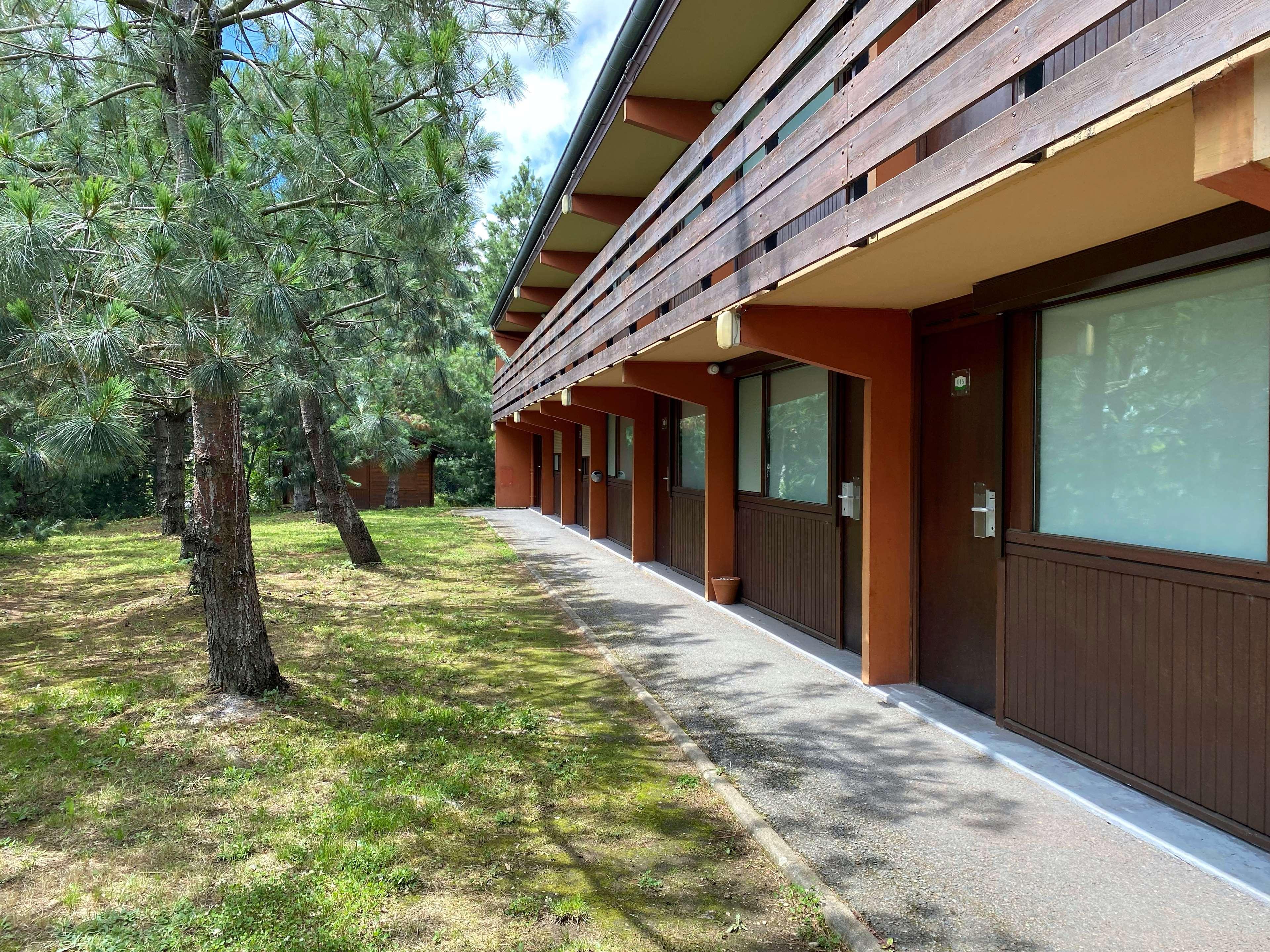 Kyriad Direct Roanne Hotel Exterior photo